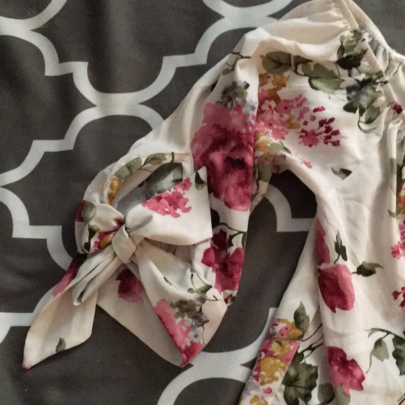 Top - Picture 3 of 3